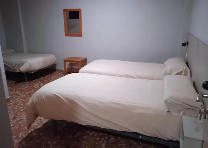 Πανσιόν L'oncle Pere Habitacions 3*